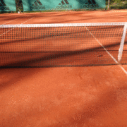der-ball-springt-wieder